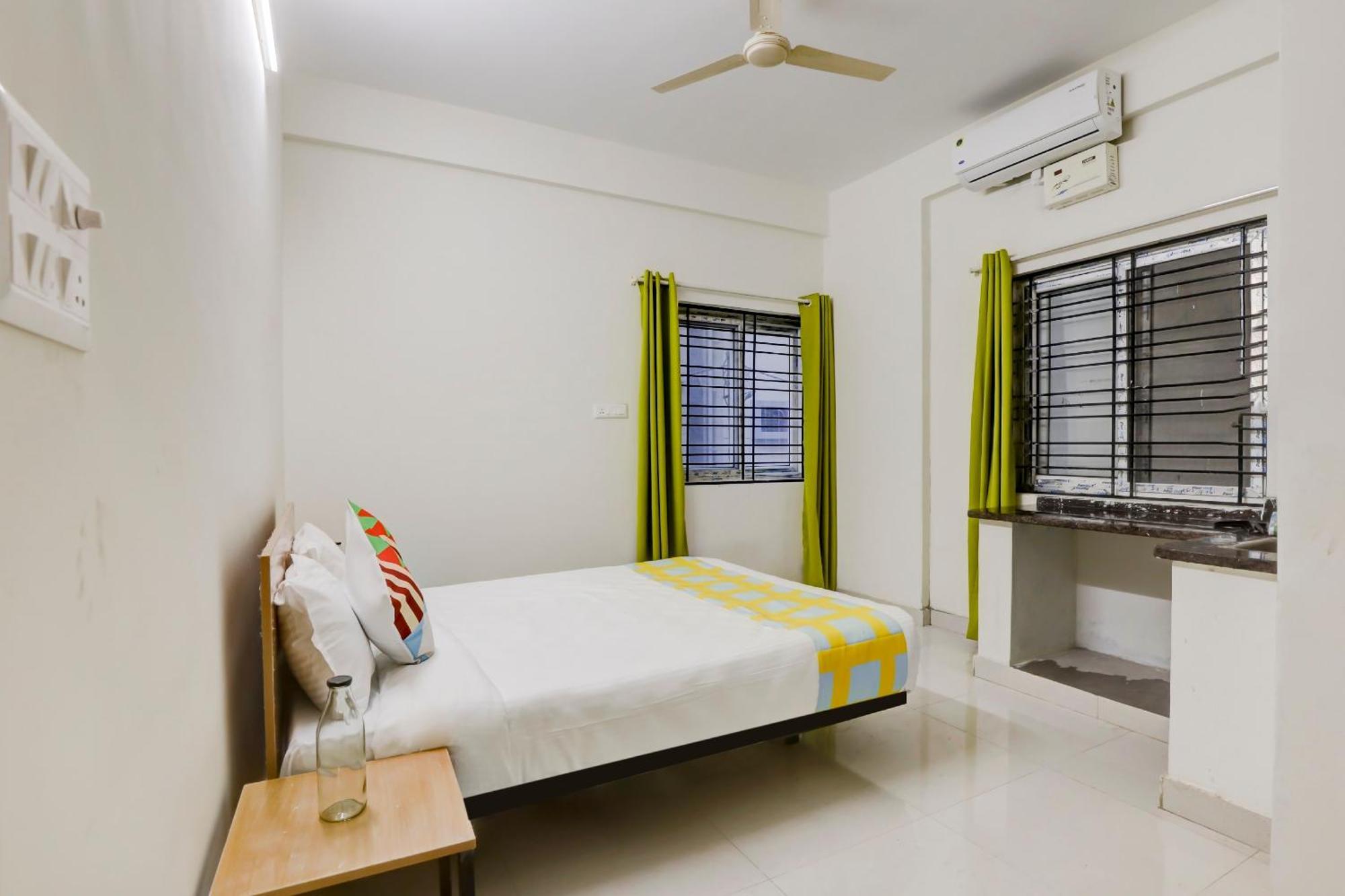 Hotel O The Purple Orchid Stay Bangalore Exterior photo